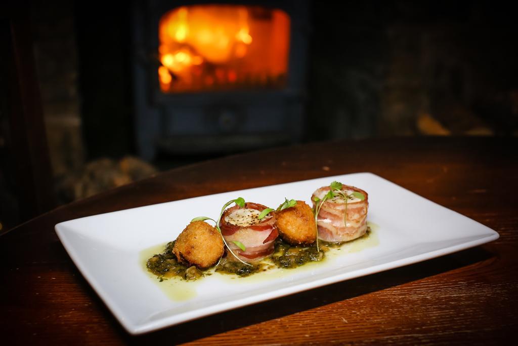 The Plough Inn & Restaurant Congleton Dış mekan fotoğraf